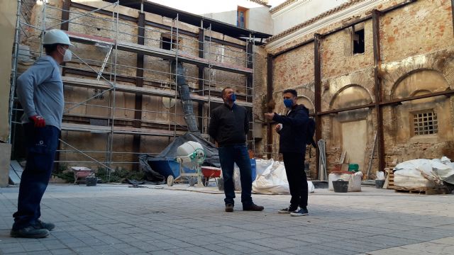Una inversión de 750.000€ del gobierno del PP permite avanzar en la recuperación del claustro de la iglesia del Carmen para acoger el Museo del Vía Crucis