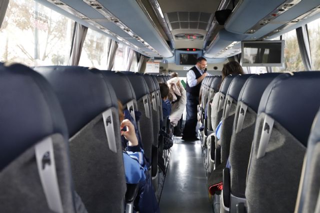 1.600 escolares lorquinos se forman en seguridad y prevención para viajar en autobús