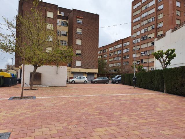 El Ayuntamiento de Lorca culmina la renovación del pavimento del parque de la Alameda Doctor Gimeno Baduell