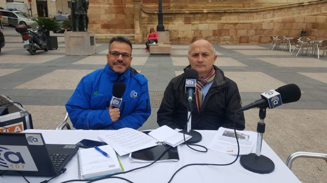Ciudadanos  Lorca solicita el arreglo de un tramo de  acera en la carretera de Granada y en la calle Robles Vives