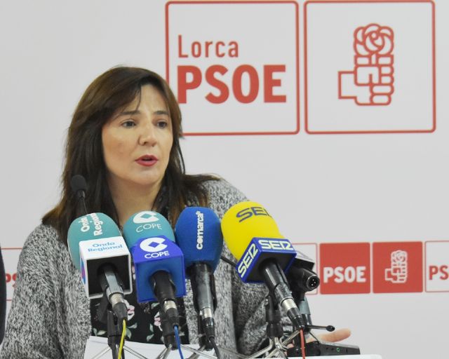 El PSOE exige a la CARM que ponga fecha al pago de lo que debe para que la empresa pueda reanudar las obras de San Fernando