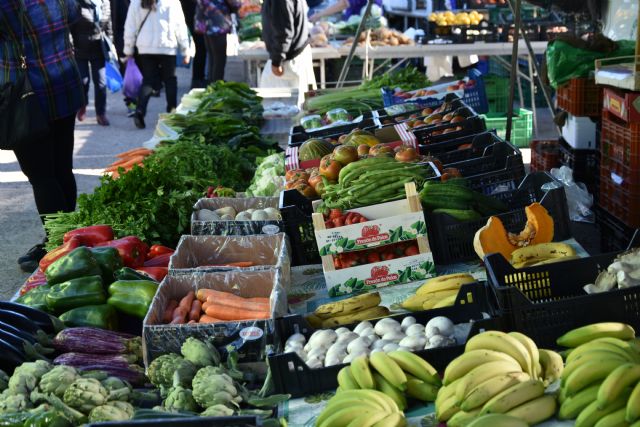 El mercado semanal del barrio de La Viña se celebrará este viernes, 24 de diciembre, en lugar del sábado 25