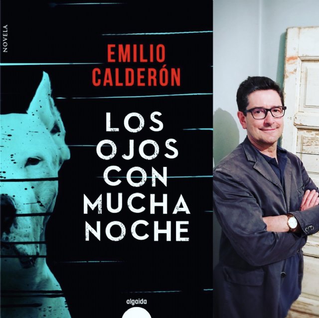 El escritor Emilio Calderón presenta en Lorca sus dos últimos libros, Los ojos con mucha noche y Antes del fin del mundo