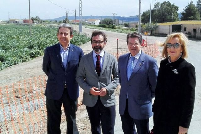 La ampliación de la calzada del Camino de Carrasco en Lorca mejorará la movilidad de los 1.500 habitantes de Marchena