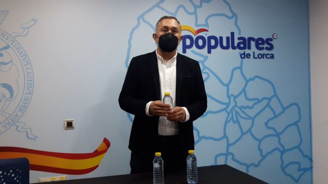 El PSOE de Diego José Mateos y Pedro Sánchez propone un recorte del 30% del agua que llega a Lorca del Tajo-Segura