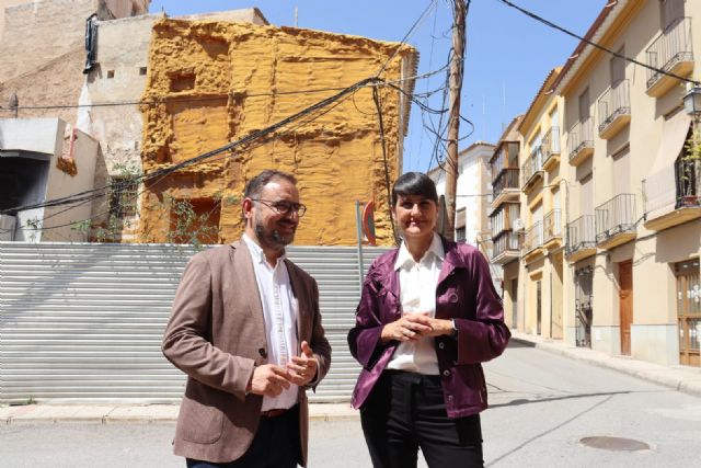 El Ayuntamiento de Lorca trabajará junto a la Secretaría de Estado de Telecomunicación y a los operadores para el soterramiento del cableado del casco histórico