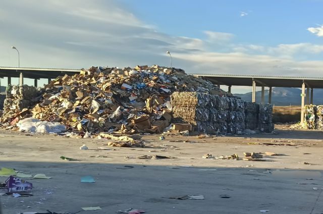 La 'Operación Paripé' del PP de Fulgencio Gil termina con una Lorca sucia, abandonada y con un nulo mantenimiento que afecta incluso al Centro de Gestión de Residuos con toneladas de basura acumuladas
