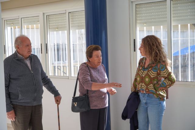 El Ayuntamiento rehabilita las instalaciones del local social de mayores de Marchena