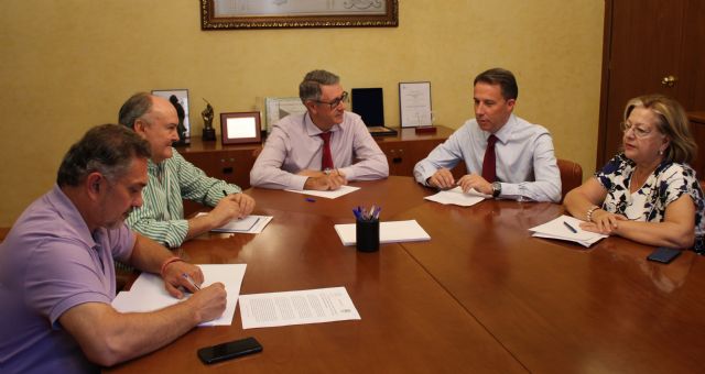 El presidente de la CHS se reúne con el alcalde de Lorca
