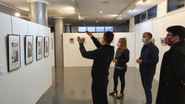 El Centro Cultural de Lorca acoge la exposición 'Santa Clara Art Exhibition' realizada por jóvenes artistas centrados en el desarrollo de la cultura urbana y el mundo del patín