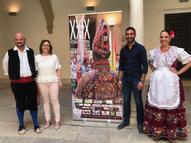 Bailarines de Senegal, Azerbaiyán, Kenia, México y Mallorca acompañarán a Coros y Danzas en la XXIX edición del Festival Internacional de Folklore 'Ciudad de Lorca'