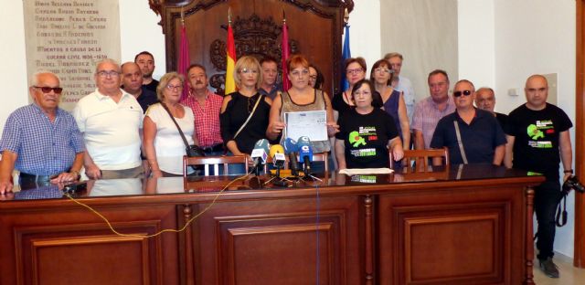 IU Lorca denuncia el primer embargo a un matrimonio de ancianos afectado por los terremotos