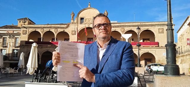 El PP propone que el dinero obtenido por disparar los vertidos de basura de toda la región en Lorca se destine a evitar la subida del recibo impuesta por el PSOE