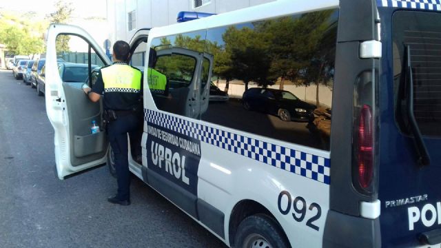 Detenido por un presunto delito contra la salud pública un varón de 26 años en un control puesto en marcha por la Policía Local de Lorca