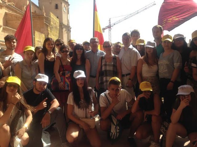 24 alumnos del Coro Viena Bussines School visitan Lorca con motivo de un intercambio con los integrantes del Coro IES Ros Giner