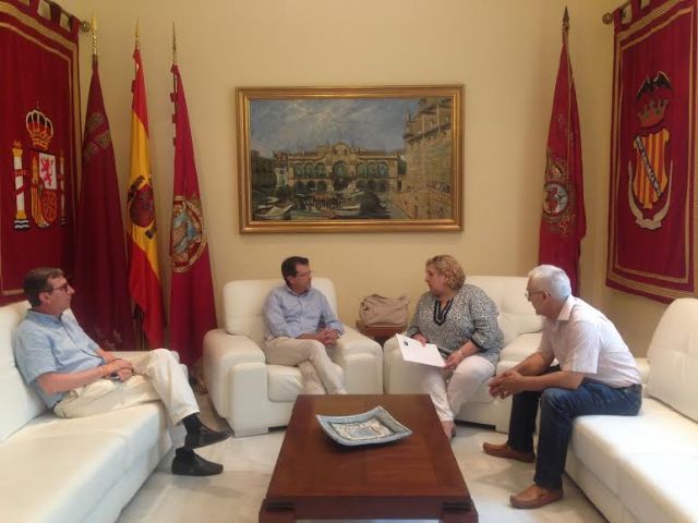 Ayuntamiento y UNED mantienen un encuentro para seguir mejorando el funcionamiento de la extensión en Lorca