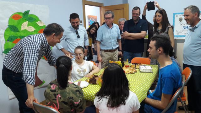 Down Lorca suma a sus instalaciones una nueva cocina subvencionada por el Ayuntamiento