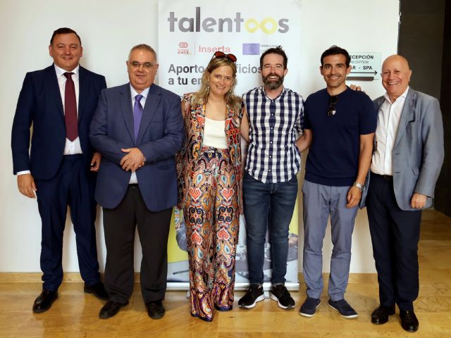 Los empresarios de Lorca descubren el talento de las personas con discapacidad