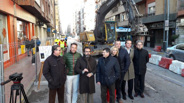 La avenida Juan Carlos I de Lorca comienza su transformación integral con la aportación de 5 millones de la Comunidad