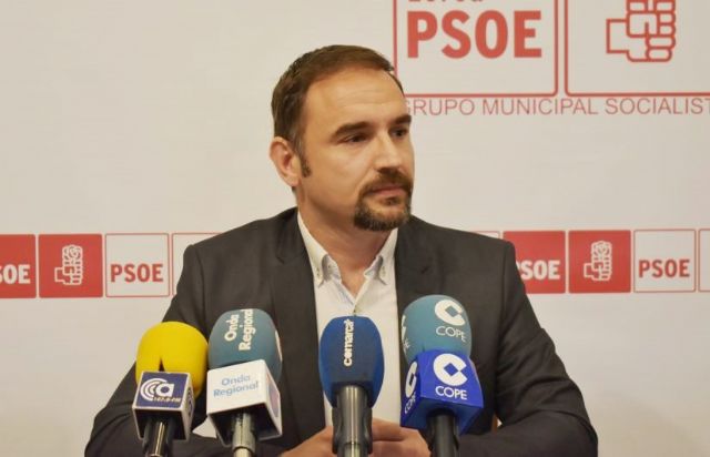 Mateos expresa su apoyo a trabajadores y usuarios del Cercanías y asegura que la modernización de la línea Murcia-Lorca tiene que ser inmediata