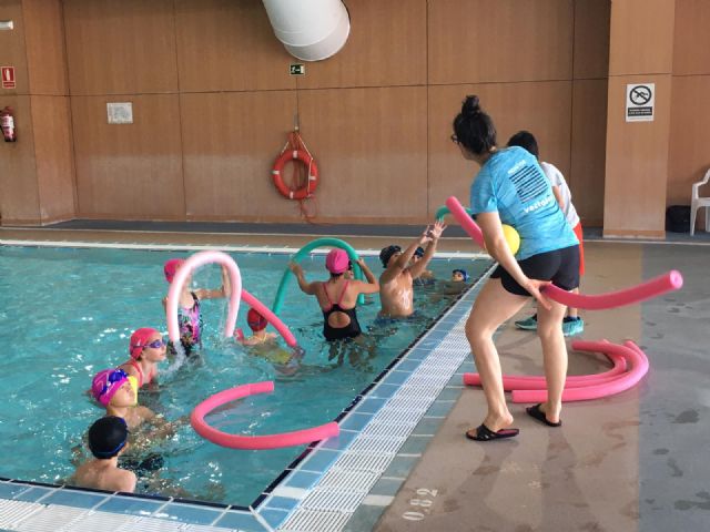 La Escuela de Verano de la Concejalía de Deportes de Lorca arranca con un centenar de niños de entre 6 y 11 años disfrutando de multitud de actividades físicas y de ocio