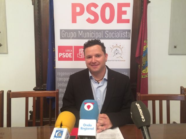El PSOE solicita inspecciones periódicas de los macizos rocosos de los Barrios Altos para evitar posibles desprendimientos